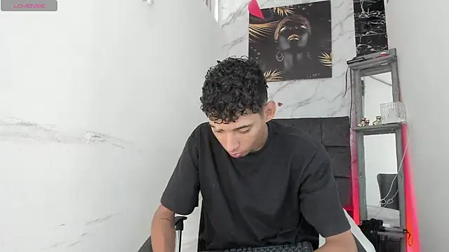 afrodita n ares online show from November 17, 2025, 7:19 pm