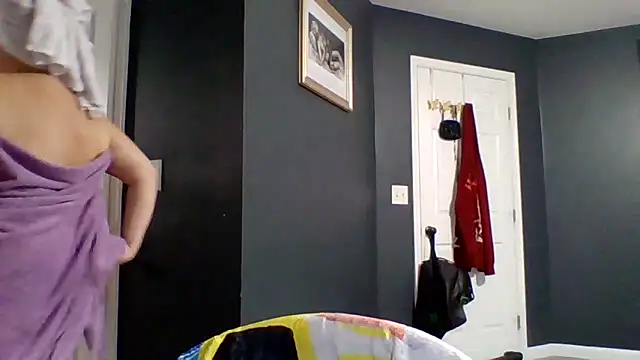 Melissamarcosx4 online show from November 10, 2025, 3:22 pm