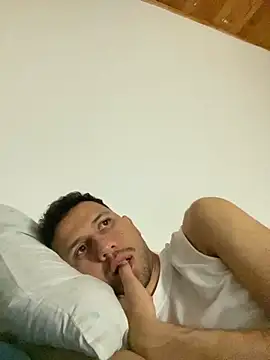 Michaell Spinelly online show from October 2, 2025, 1:56 am