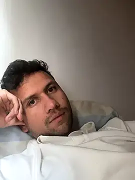 Michaell Spinelly online show from November 26, 2025, 7:48 pm