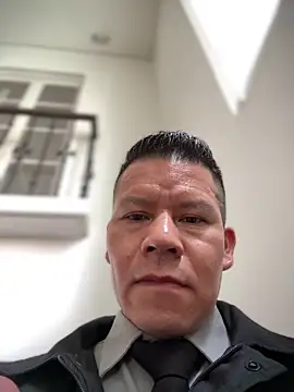 Manu0586 online show from September 13, 2025, 12:49 pm