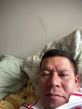 Snapshot of Manu0586 chatting on July 18, 2026, 10:13 pm Manu0586 online show from July 18, 2026, 10:13 pm