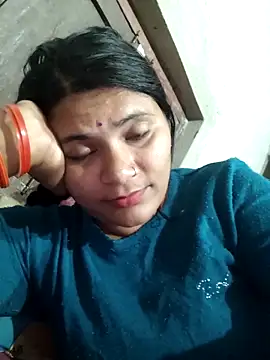 couple 71 online show from November 28, 2025, 6:49 am