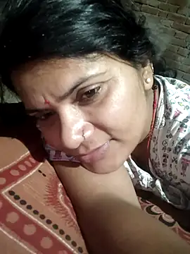 couple 71 online show from May 22, 2026, 6:35 pm