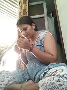 couple 71 online show from May 27, 2026, 9:28 am