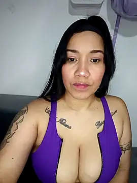 violettaa millerss online show from April 12, 2026, 12:04 am