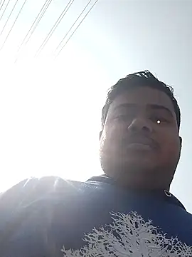 CatchingBouquet online show from January 13, 2026, 5:46 am