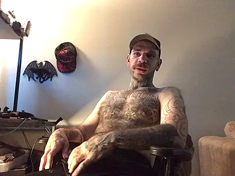 Snapshot of BlueCollarTattoos chatting on May 12, 2026, 6:38 pm BlueCollarTattoos online show from May 12, 2026, 6:38 pm