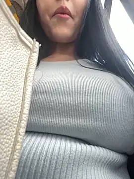 oh nina online show from September 19, 2025, 8:42 pm