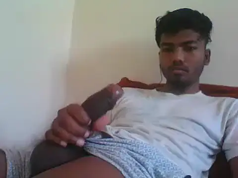 Snapshot of young_dickkk chatting on June 5, 2026, 4:08 am young dickkk online show from June 5, 2026, 4:08 am