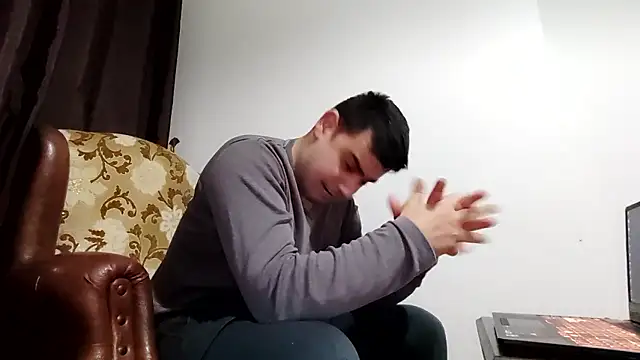 kocasosisli online show from January 12, 2026, 9:42 pm