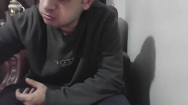 kocasosisli online show from April 5, 2026, 9:34 pm