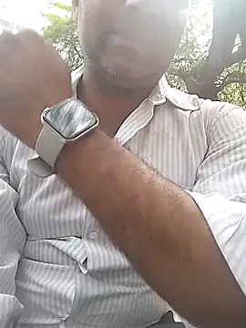 Dickdelhi online show from September 15, 2025, 5:51 am