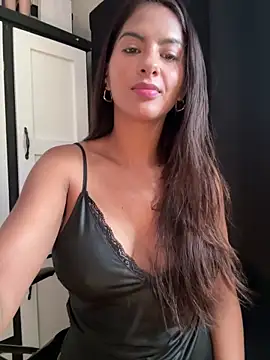 Snapshot of chicachocolate01 chatting on March 3, 2026, 6:36 pm chicachocolate01 online show from March 3, 2026, 6:36 pm