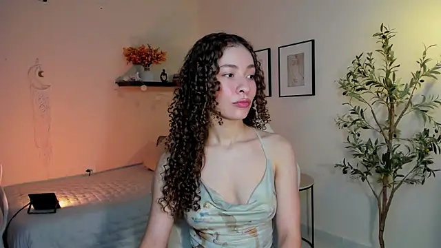 Snapshot of isabella-garcia- chatting on April 26, 2026, 1:25 am isabella-garcia- online show from April 26, 2026, 1:25 am