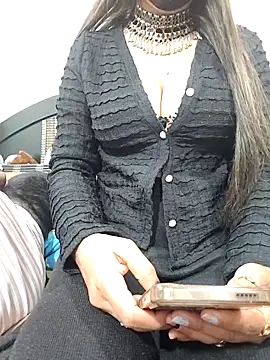 dollysapna1 online show from November 12, 2025, 4:07 pm