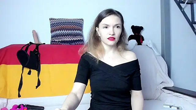 Katherine Twilight online show from March 20, 2025, 3:25 pm