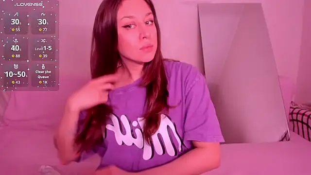 Lil Foxy9 online show from March 31, 2026, 1:11 pm