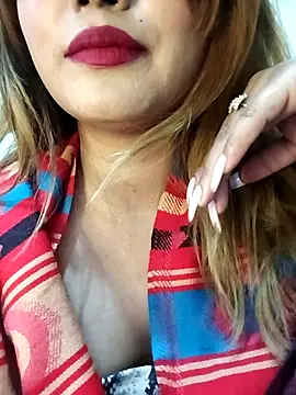 alexa cam44 online show from November 20, 2025, 7:02 pm