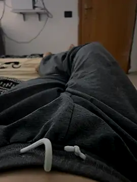 Eris  online show from September 16, 2025, 9:27 pm