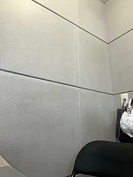 Snapshot of ariel_613 chatting on December 20, 2025, 10:00 am ariel 613 online show from December 20, 2025, 10:00 am