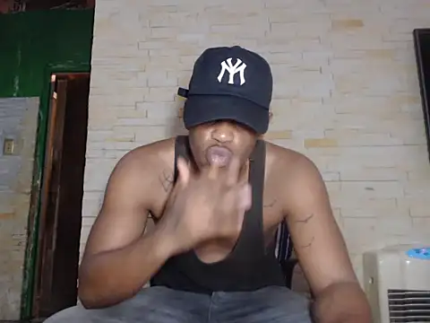 Snapshot of Bedroom_Gangster007 chatting on February 8, 2026, 8:12 pm Bedroom Gangster007 online show from February 8, 2026, 8:12 pm