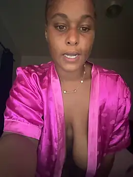 Snapshot of yummy0322 chatting on September 15, 2025, 2:22 am yummy0322 online show from September 15, 2025, 2:22 am