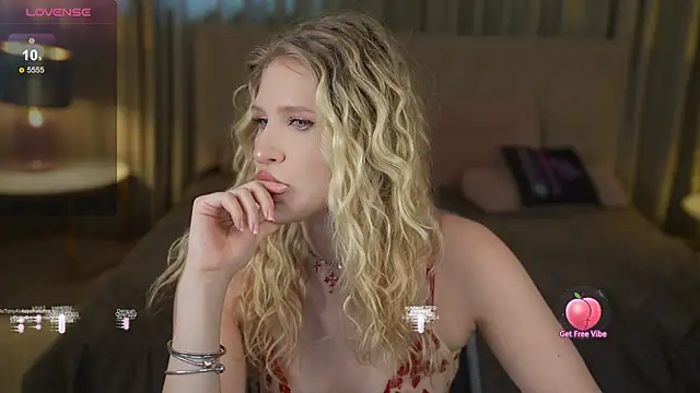 Scarlett Sweet054 online show from April 8, 2026, 3:01 pm