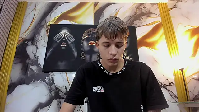 mono blonde online show from July 22, 2026, 11:46 am