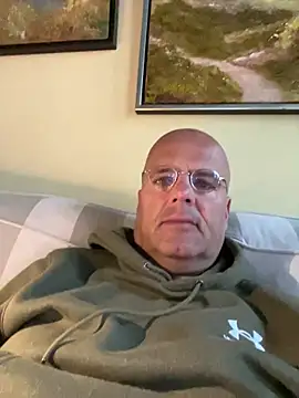 Renebisex online show from April 11, 2026, 5:45 am