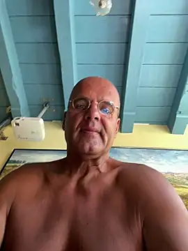 Snapshot of Renebisex chatting on July 6, 2026, 3:03 pm Renebisex online show from July 6, 2026, 3:03 pm