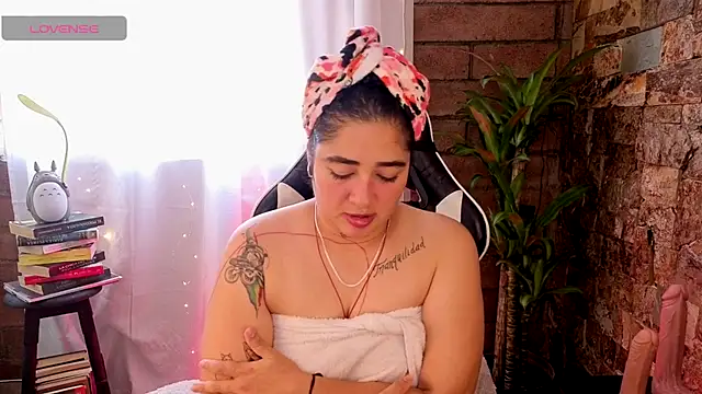  kat 1995 online show from September 13, 2025, 7:02 pm