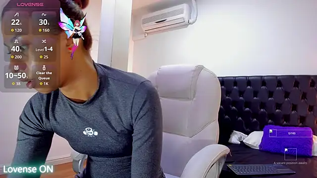 ivi lopez online show from November 18, 2025, 11:36 am