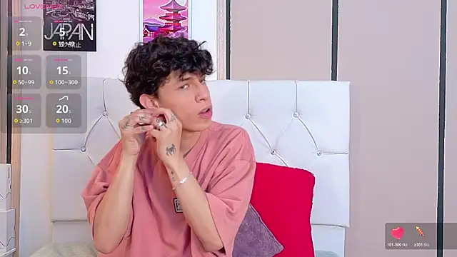 Snapshot of Axel__Evans chatting on November 22, 2025, 12:26 pm Axel Evans online show from November 22, 2025, 12:26 pm