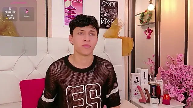 Snapshot of Axel__Evans chatting on January 9, 2026, 12:08 pm Axel Evans online show from January 9, 2026, 12:08 pm