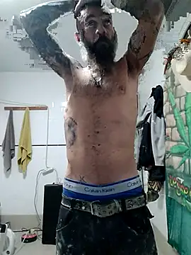 Snapshot of Zk1980 chatting on November 11, 2025, 8:31 pm Zk1980 online show from November 11, 2025, 8:31 pm