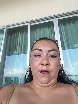 Snapshot of sweett-mary chatting on June 1, 2026, 6:09 pm sweett-mary online show from June 1, 2026, 6:09 pm