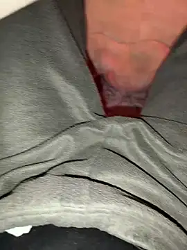 Snapshot of rrrrrriyyffhyeeee chatting on March 22, 2026, 6:50 am rrrrrriyyffhyeeee online show from March 22, 2026, 6:50 am