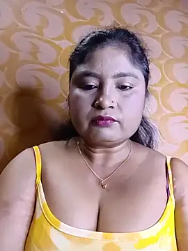 hornyriyanka online show from May 28, 2026, 2:53 am