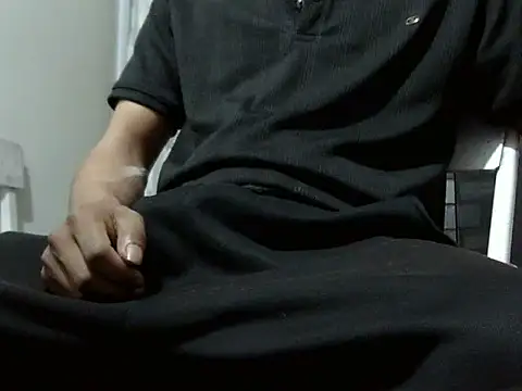 zebba12 online show from December 21, 2025, 11:12 pm