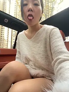 xinmeng-000 online show from November 24, 2025, 6:02 am