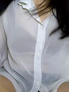 Maria2299 online show from April 15, 2026, 4:03 pm