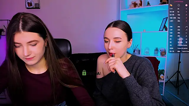 Snapshot of lissa_night chatting on November 14, 2025, 12:37 pm lissa night online show from November 14, 2025, 12:37 pm