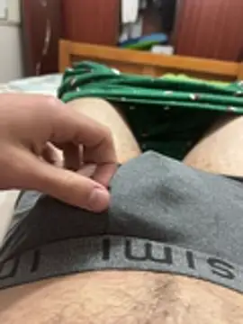 Snapshot of DANIELOLIVEIRA2 chatting on February 9, 2026, 8:02 pm DANIELOLIVEIRA2 online show from February 9, 2026, 8:02 pm