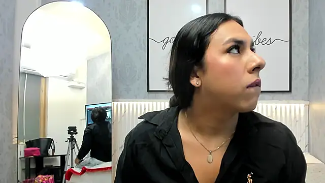 Ximenahott  online show from October 2, 2025, 10:00 am