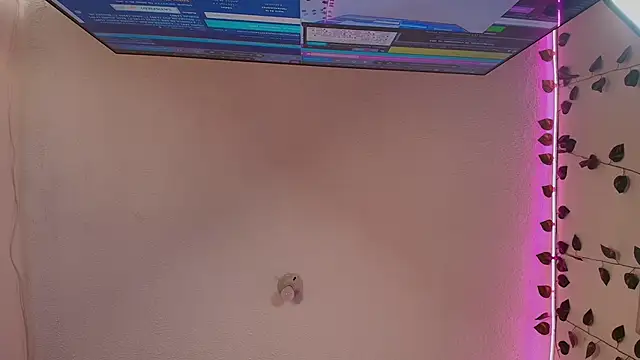 Barbiie 98 online show from February 21, 2026, 2:18 pm