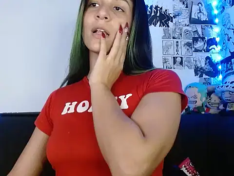 Snapshot of Chloe_paytone chatting on May 24, 2026, 11:21 pm Chloe paytone online show from May 24, 2026, 11:21 pm
