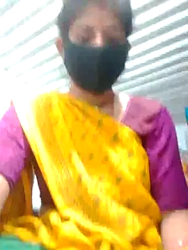 juhijaan2005 online show from September 17, 2025, 5:25 pm