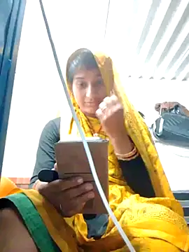 juhijaan2005 online show from September 23, 2025, 4:10 pm