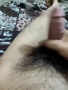 whitebullock online show from September 28, 2025, 5:02 am